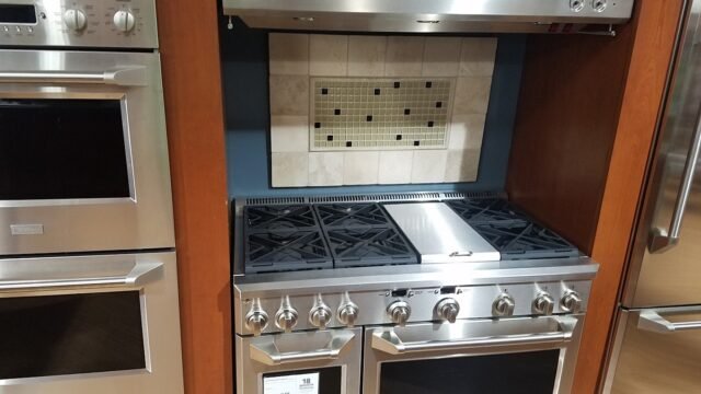 Pacific Sales Kitchen & Home Mission Valley
