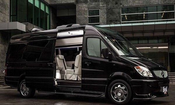 P﻿ass﻿eng﻿er Van R﻿e﻿nt﻿﻿al & Limo T﻿r﻿a﻿n﻿s﻿p﻿o﻿r﻿t﻿a﻿t﻿i﻿o﻿n