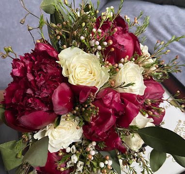 Sandelas Flower Shop