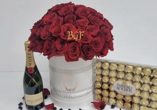 Brickell Glamour Flowers