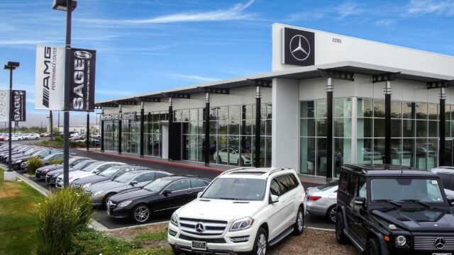 Mercedes-Benz of Los Angeles Parts Department