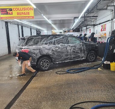 River North Hand Car Wash