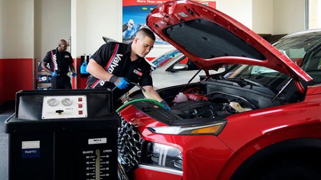 Valvoline Instant Oil Change