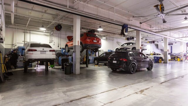 Volkswagen of Downtown LA Service Center