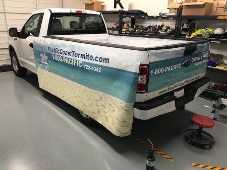 Caliber-Signs-and-Imaging-Car-Wrap-In-Process-450×338-1