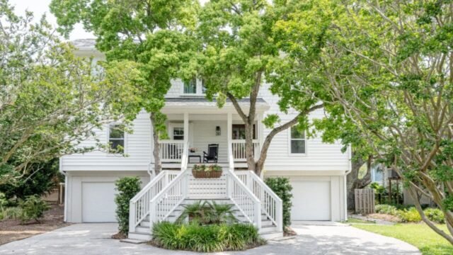 ArborBuilding_22-30th-IOP_summer24_RutaSmith-3-3-1280×905-1